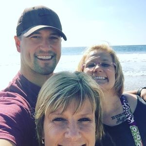 Meet your Posher, Claire